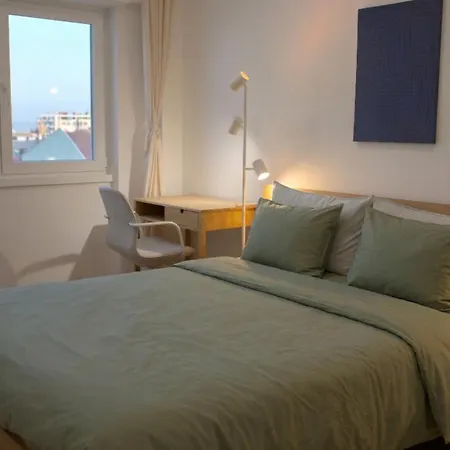 2Br Almada Velha With River & Skyline Views *