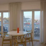 2Br Almada Velha With River & Skyline Views Αλμάδα