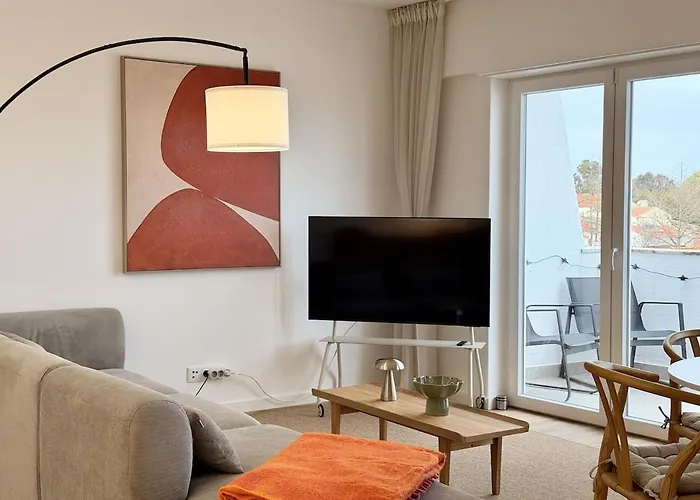 2br Velha With River & Skyline Views *