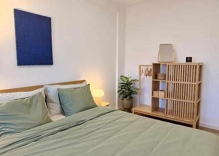 Appartamento 2br Velha With River & Skyline Views Almada
