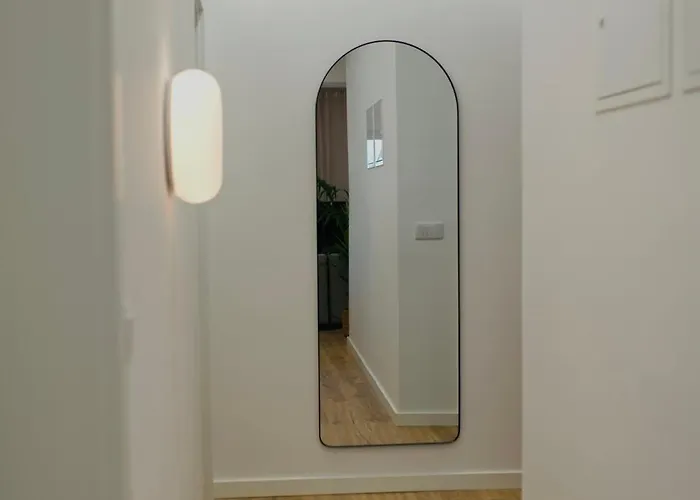 2br Velha With River & Skyline Views Appartamento *